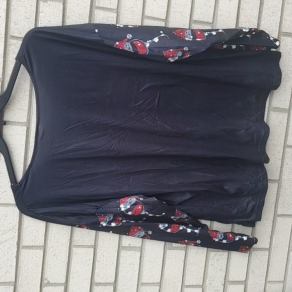 Finjani Top - Picture 8 of 10